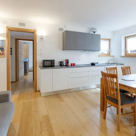 Astra Apartamento *